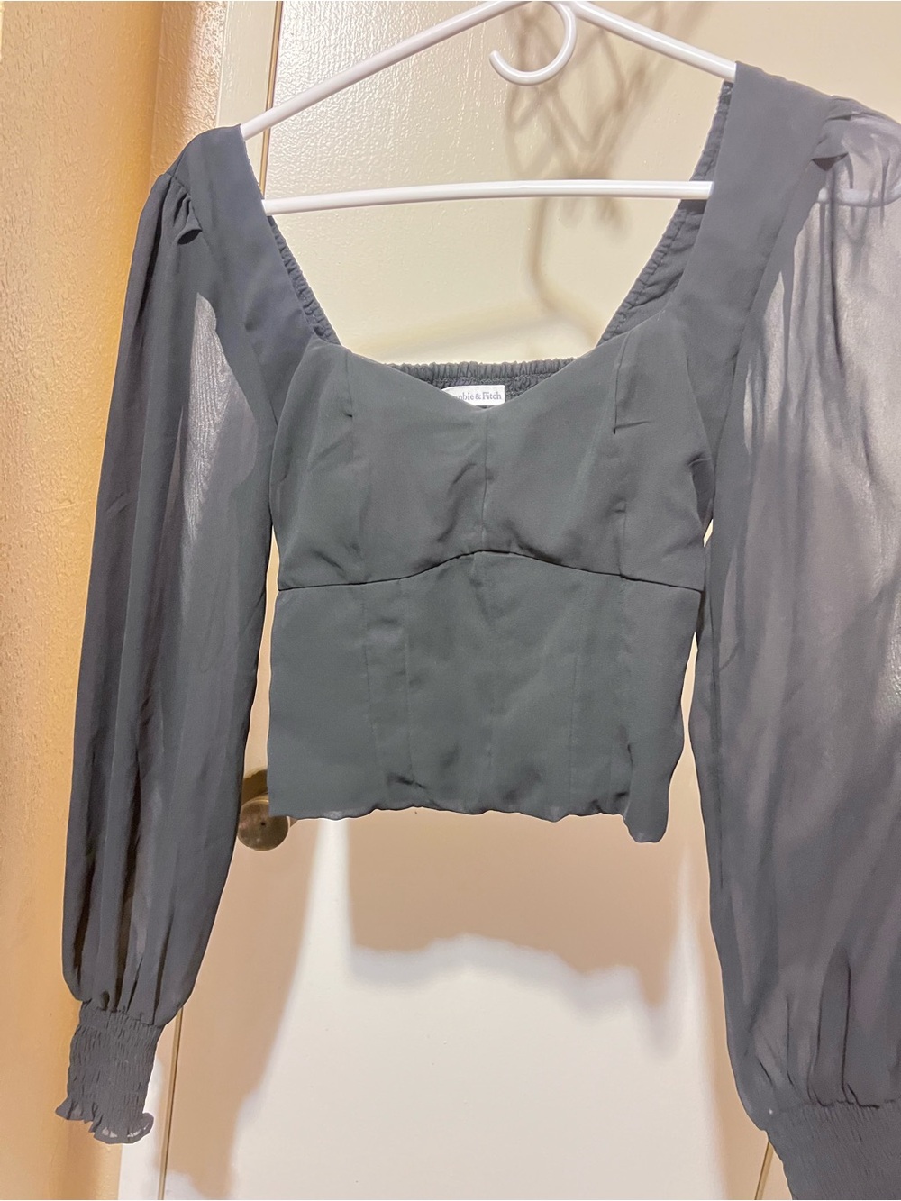 Abercrombie & Fitch sheer sleeve blouse